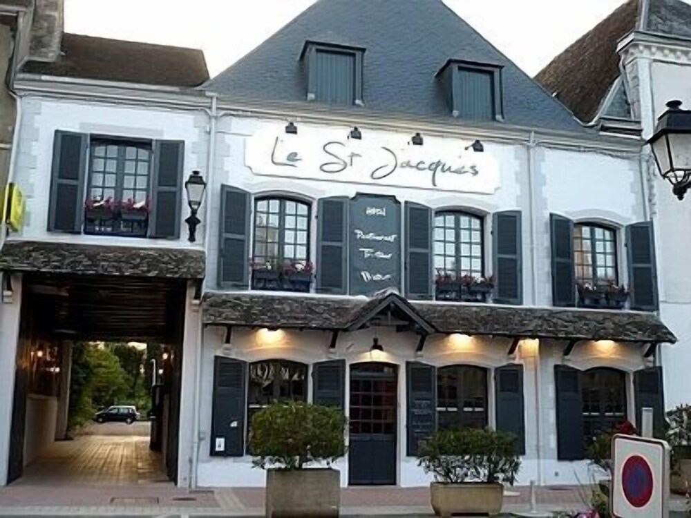 Logis Hôtel Le Saint Jacques — hotel in Cloyes-Sur-Le-Loir
