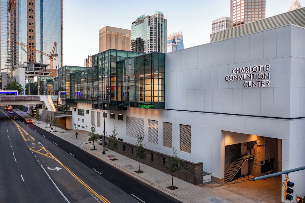 TownePlace Suites by Marriott Charlotte LoSo Airport - photo 24