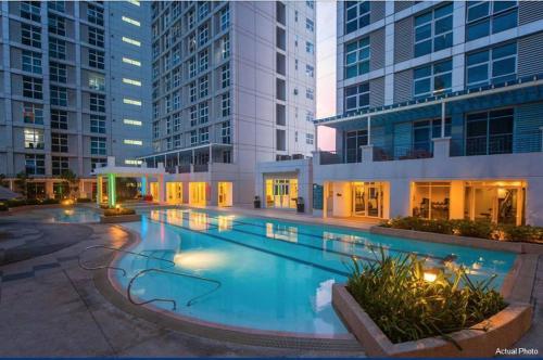 The Linear Makati Free Wifi & Netflix LM1 — 4-Star Luxury Hotel in Manila, Philippines