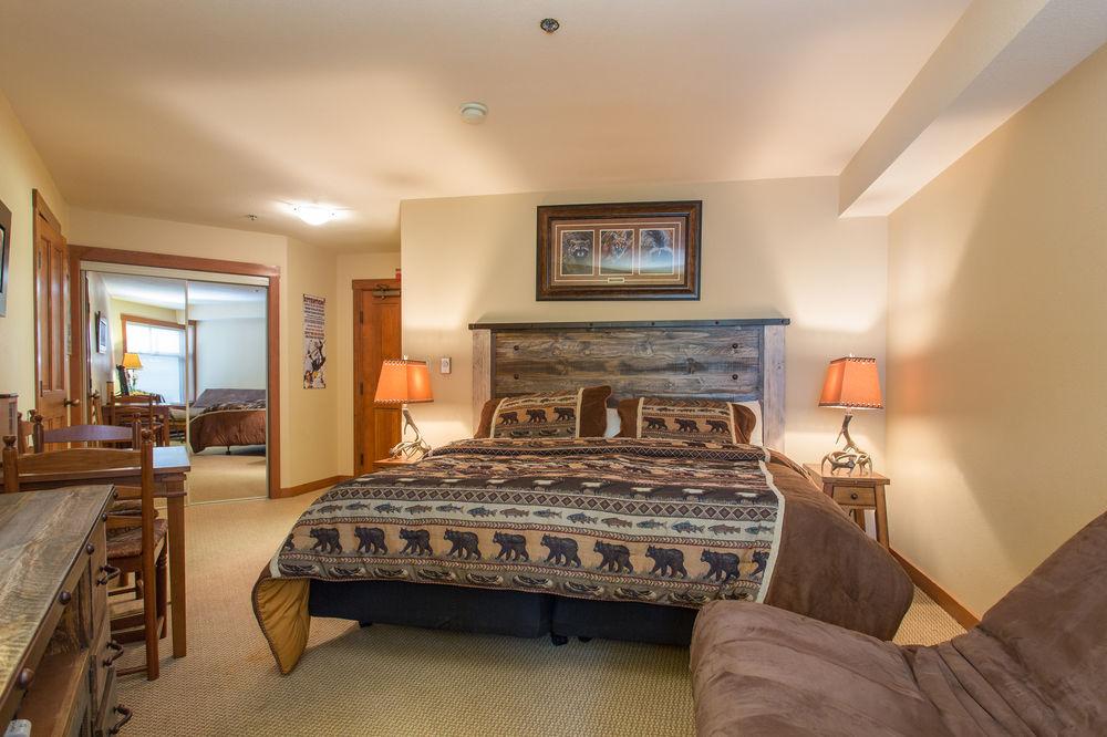 Condos At Solitude Village Hotel - photo 14