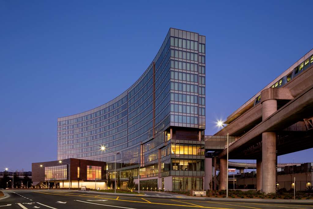 Grand Hyatt at SFO - photo 4