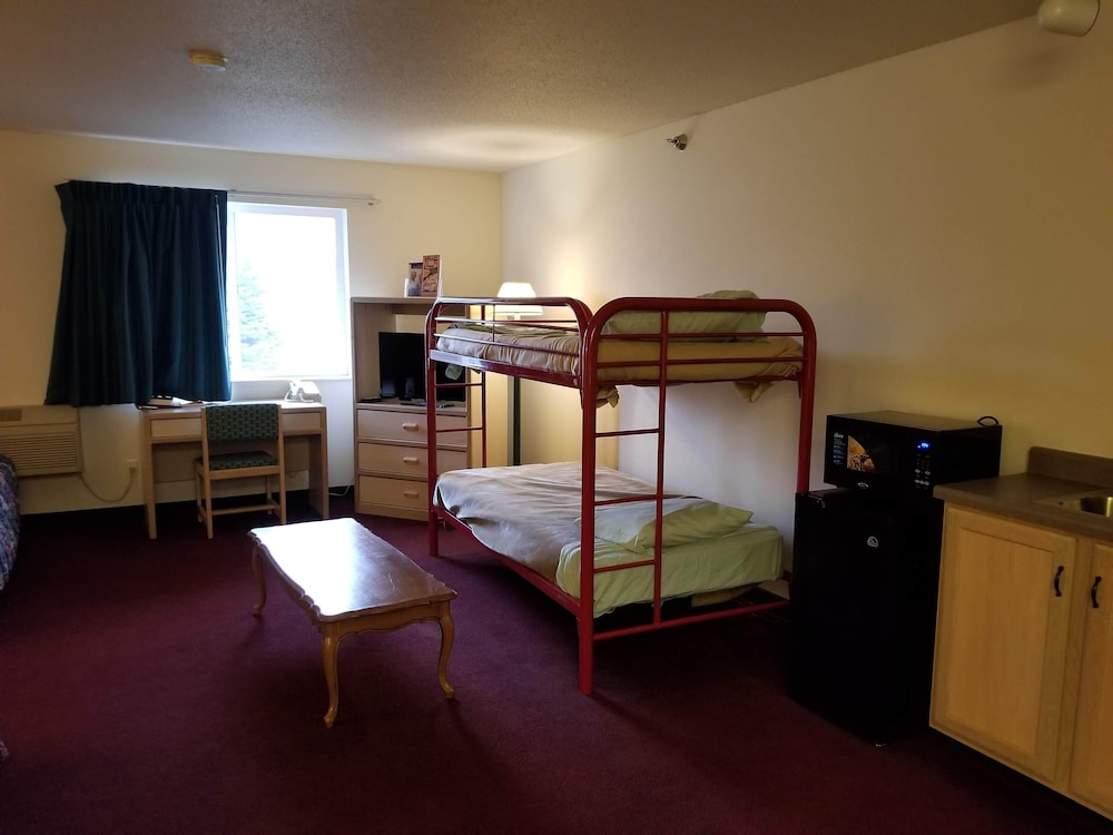 Bilmar Inn & Suites Dell Rapids Near Sioux Falls - photo 48