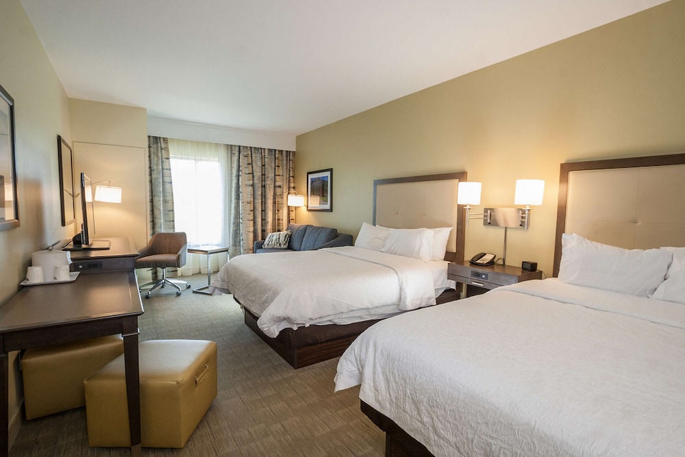 Hampton Inn Great Falls - photo 15