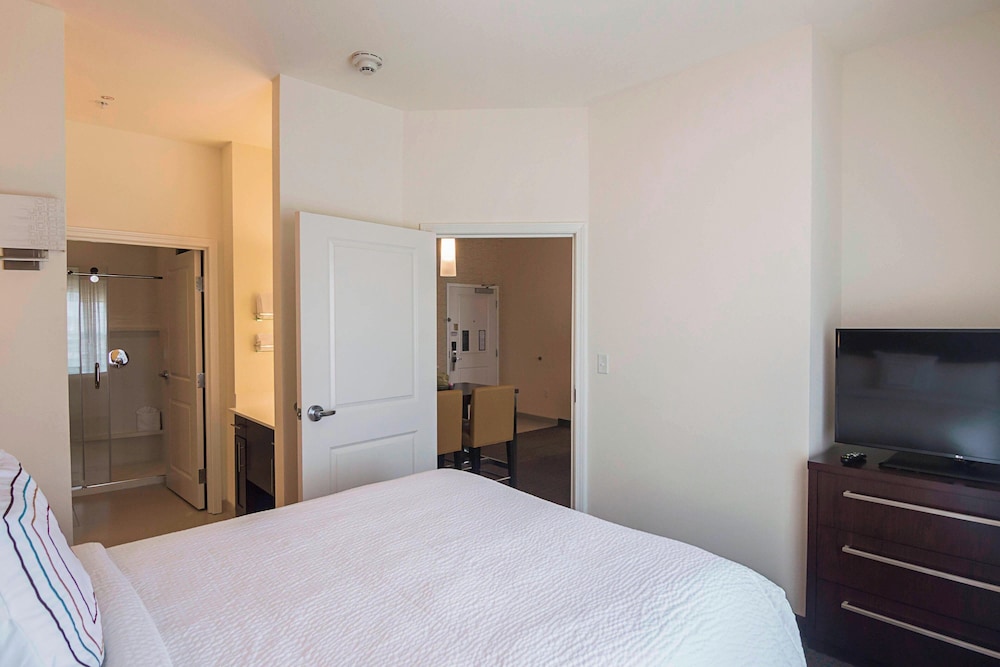 Residence Inn by Marriott Denton - photo 8