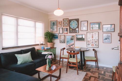 Sonder Surf Modern Apartment with Ocean View
