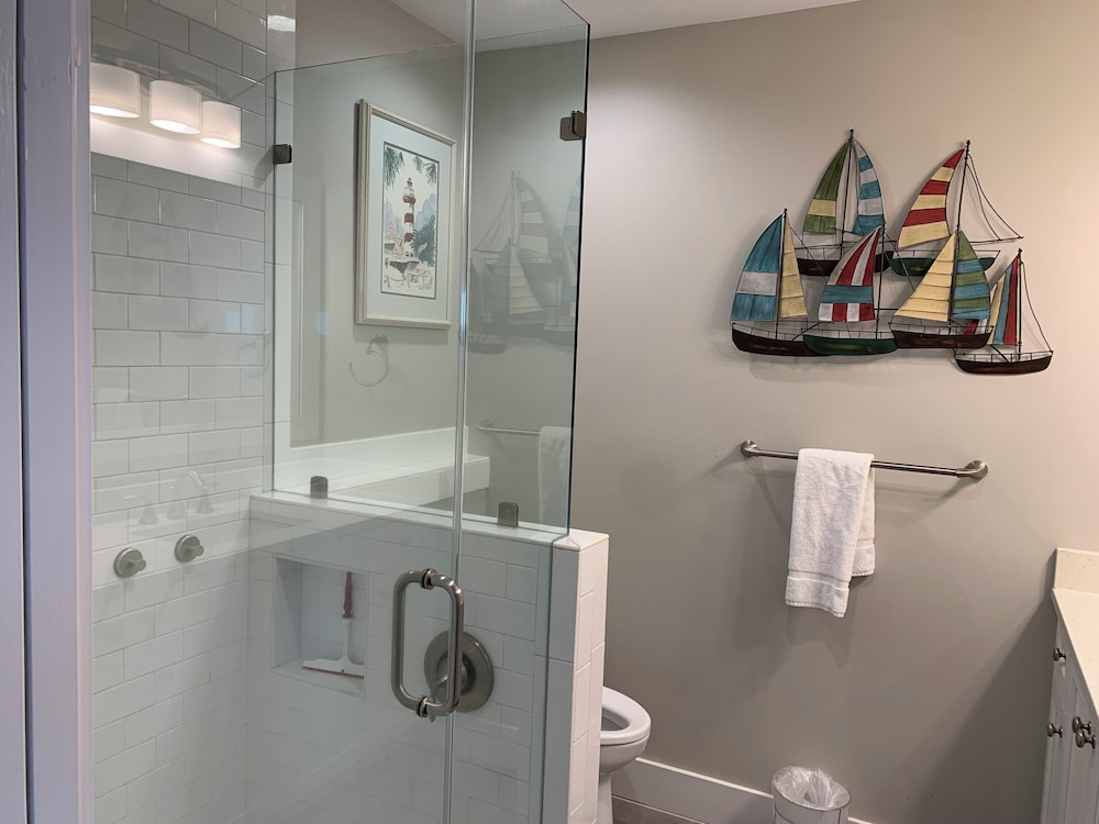 737 Schooner Court at the Sea Pines Resort - photo 10