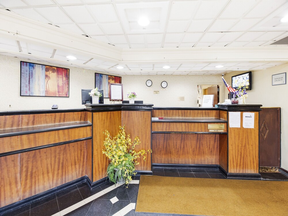 FairBridge Hotel & Conference Center East Hanover - photo 3