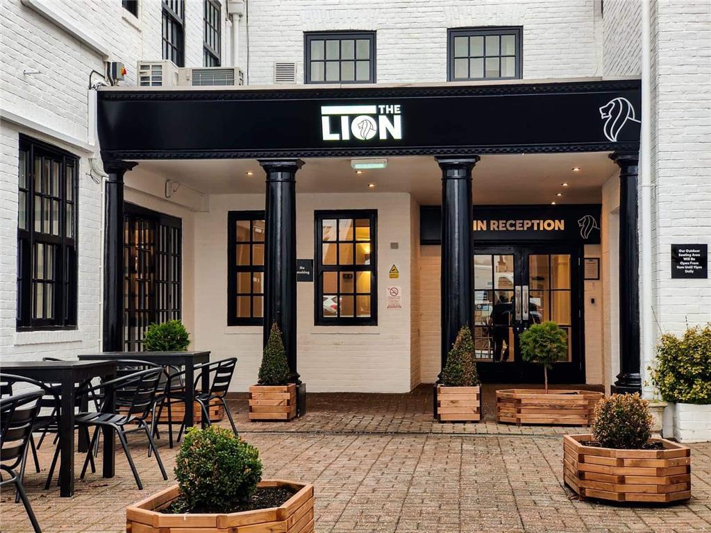 The Lion Hotel — hotel in Worksop