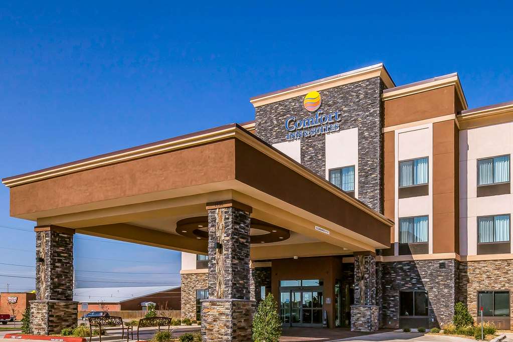 Comfort Inn & Suites Moore Oklahoma City - photo 3