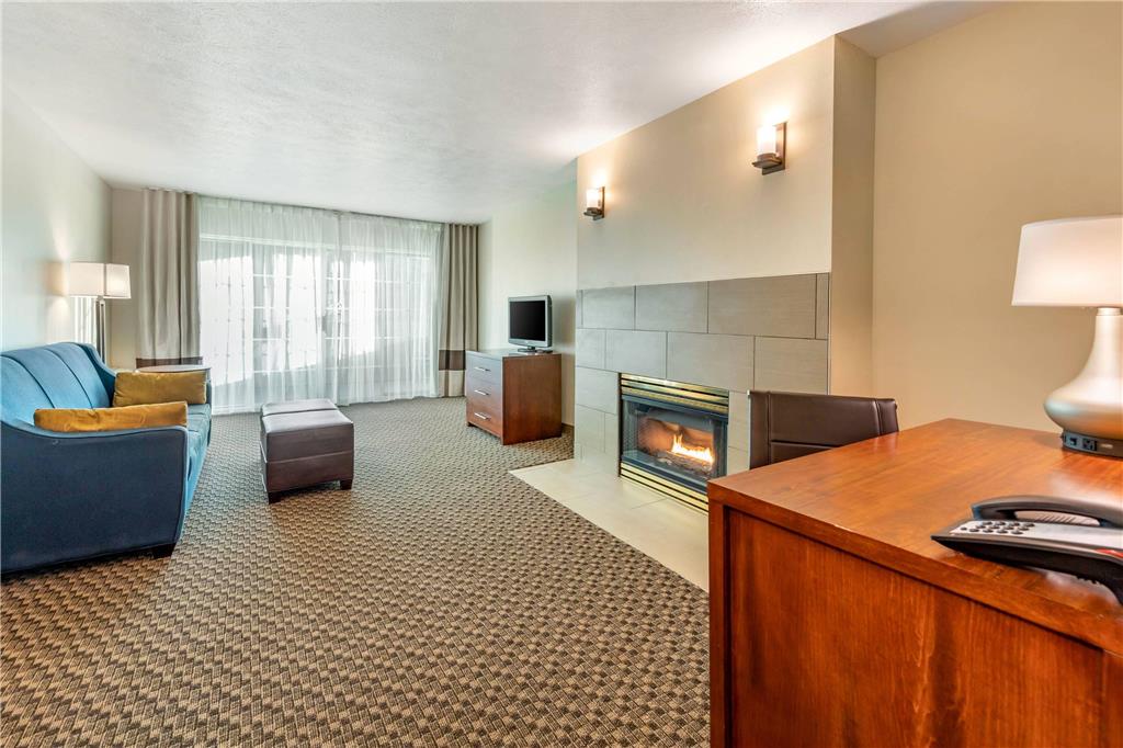 Comfort Inn & Suites Lancaster Antelope Valley - photo 27