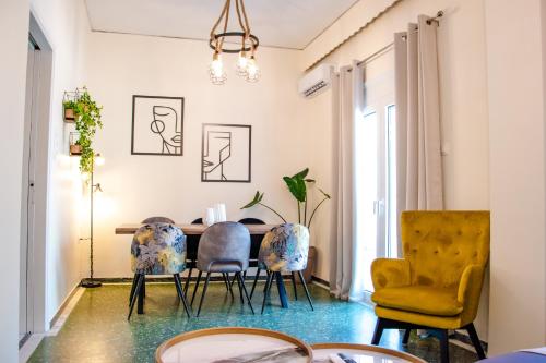 Mosaiko Kornarou 3Bedroom Modern Apartment — 4-Star Luxury Hotel in Irakleion, Greece