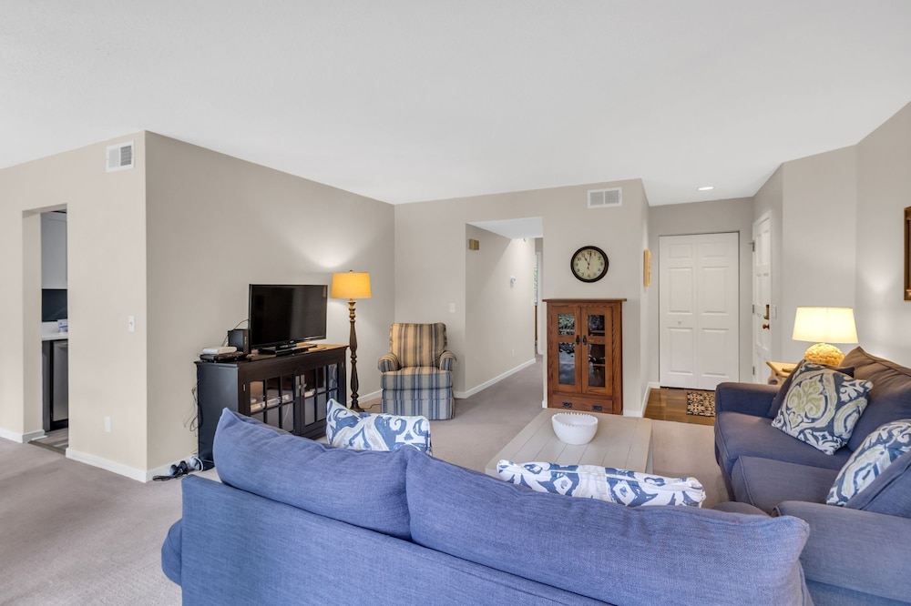 2385 Lighthouse Tennis at The Sea Pines Resort - photo 6