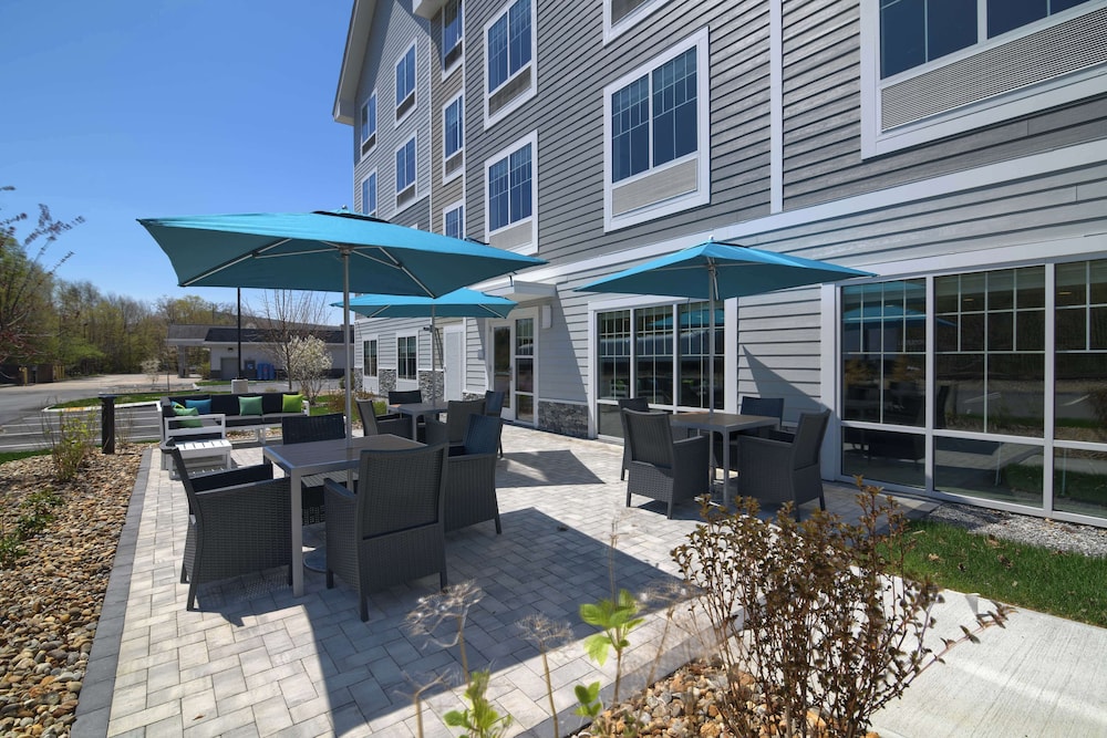 Hampton Inn Lincoln White Mountains - photo 36