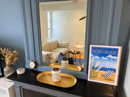 Hyper Centre a 100m de la Plage Et 250m du Casino in Trouville-Sur-Mer, France