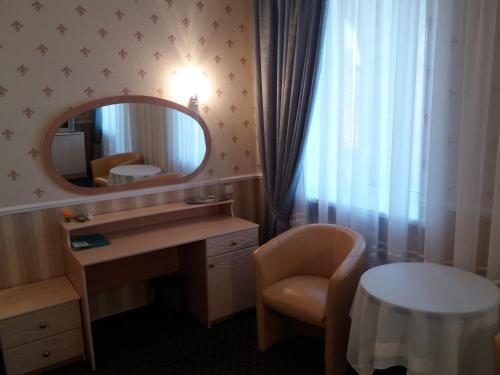 Hotel Mon Senior — Berdyansk — photo 2