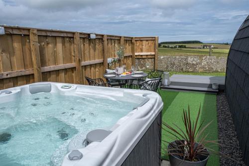 Glengolly Getaways — 4-Star Luxury Hotel in Thurso, United Kingdom