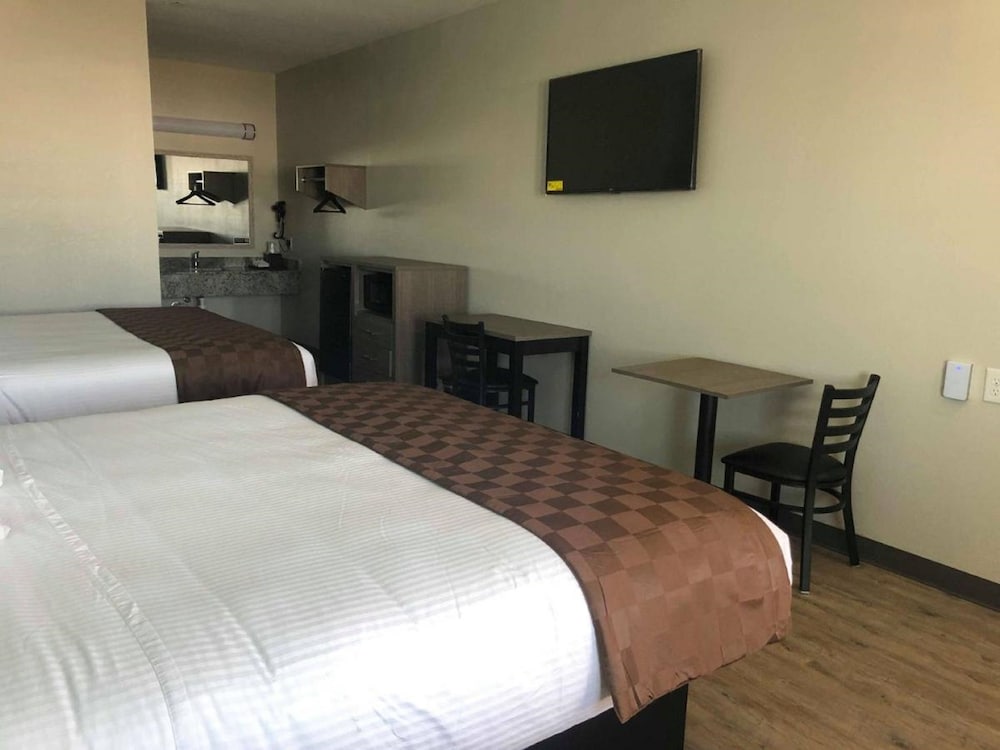 Mariner Inn - photo 11