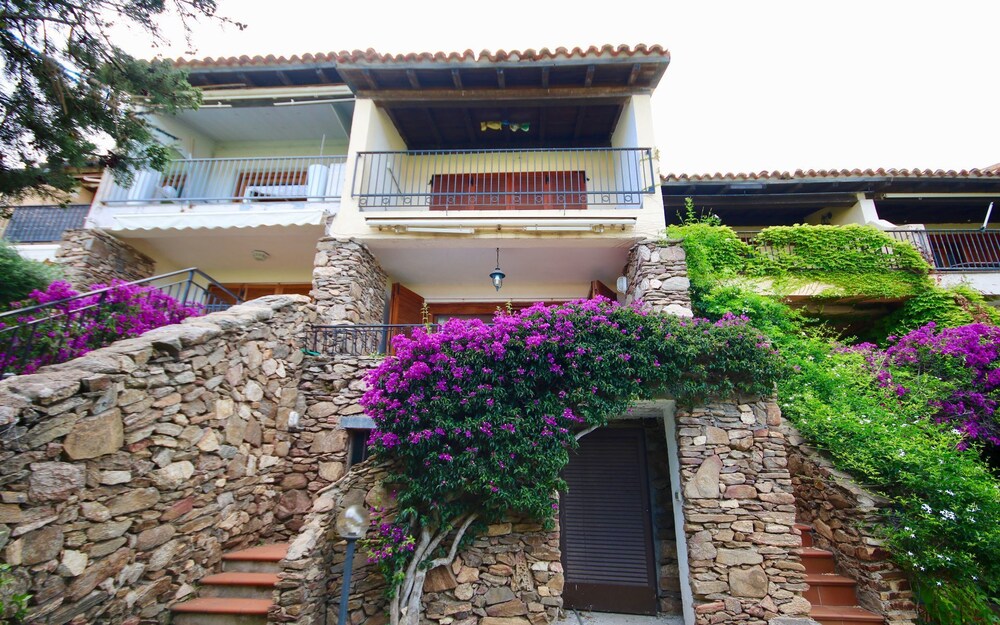Casa Marinella — 4-Star Luxury Hotel in Olbia, Italy