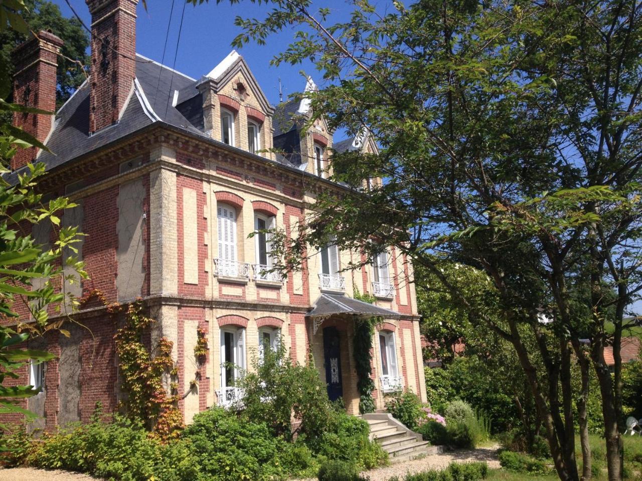 La Linière - carbon neutral hotel in Honfleur