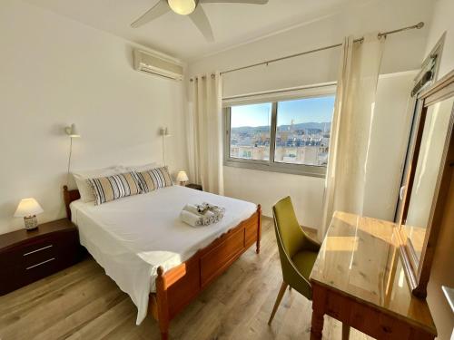 Seaview Beach Apartment Dasoudi — 4-Star Luxury Hotel in Limassol, Cyprus