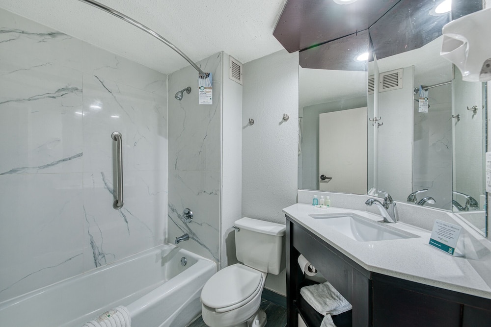 Quality Inn & Suites North Little Rock - photo 25