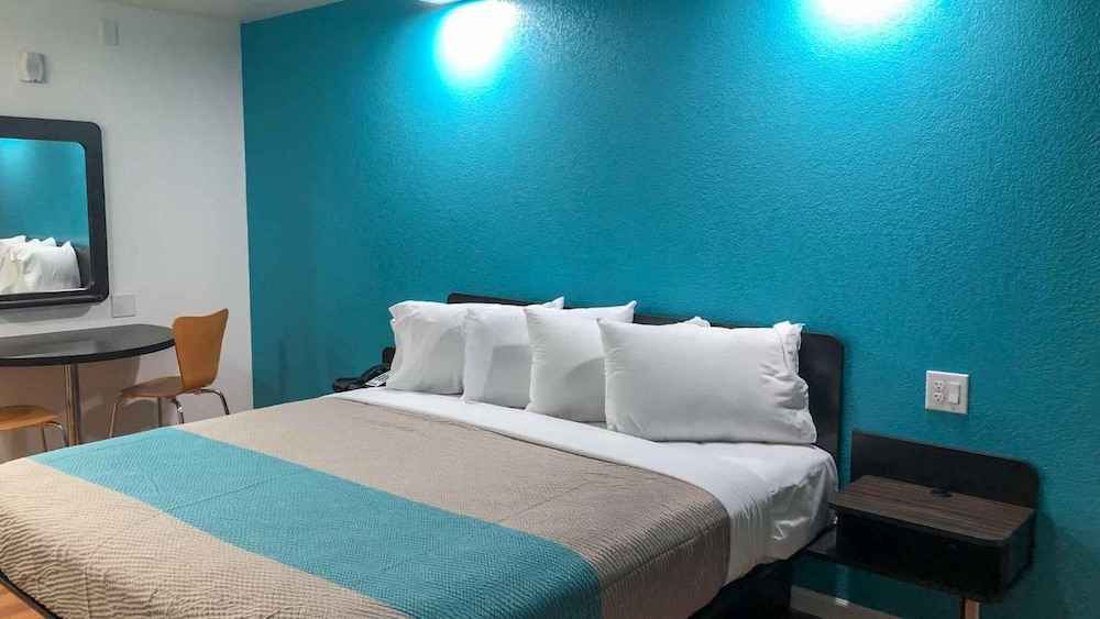 Motel 6 Temple TX - photo 8