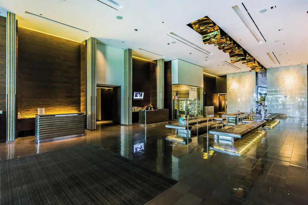 Palms Place Condo Hotel & Casino - photo 3