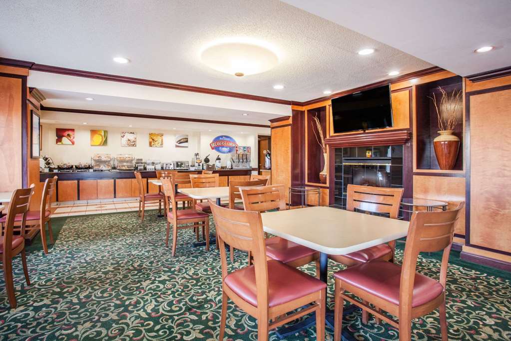 Baymont by Wyndham Madison Heights Detroit Area — hotel in Madison Heights