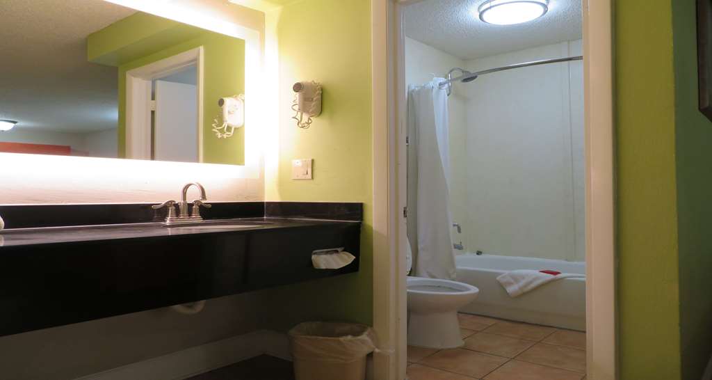 SureStay Plus Hotel by Best Western St Marys Cumberland - photo 38