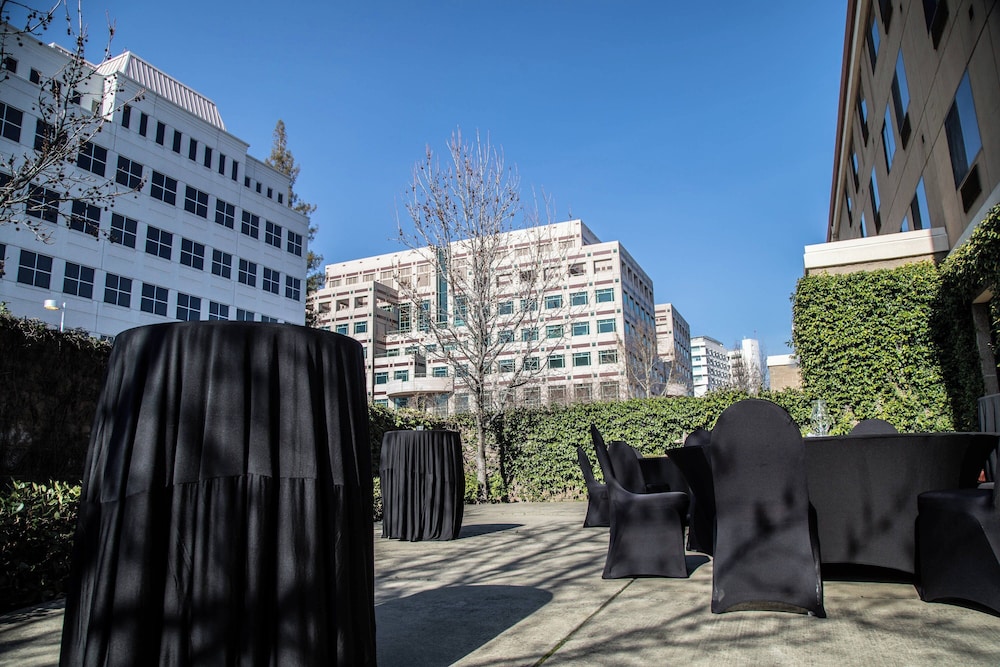 Courtyard by Marriott Sacramento Midtown - photo 32