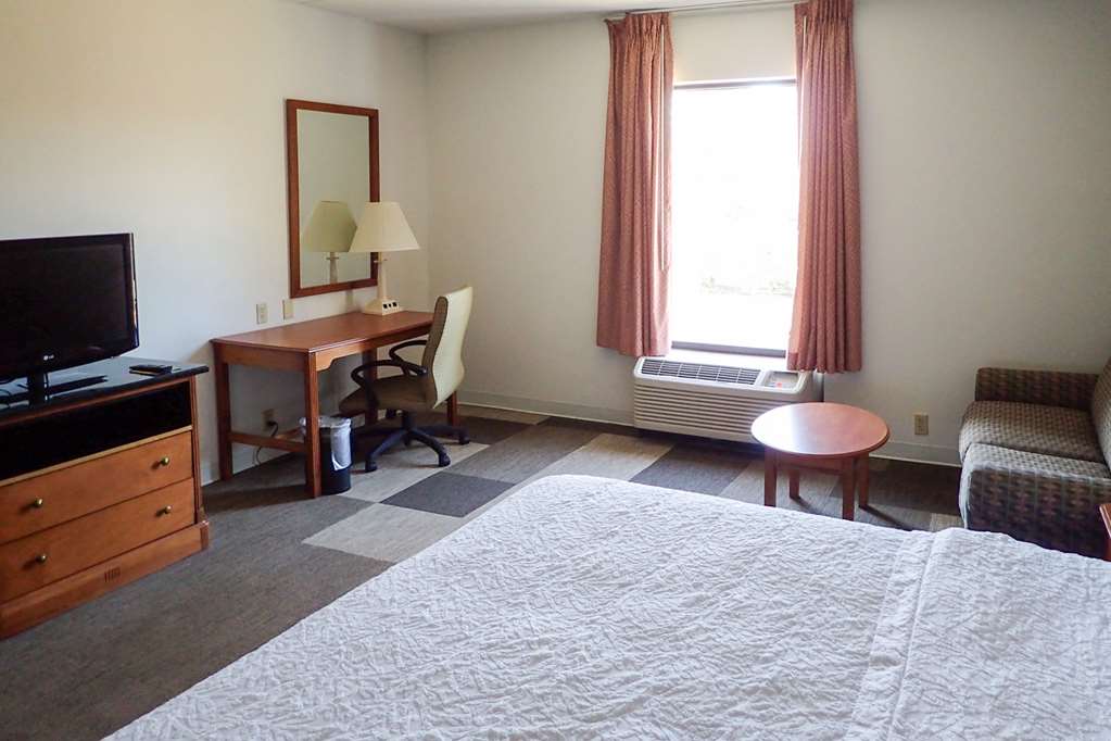 Comfort Inn & Suites Mt. Holly Westampton - photo 14