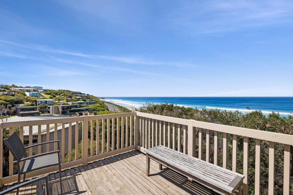 Beach View - carbon neutral hotel in Unknown City