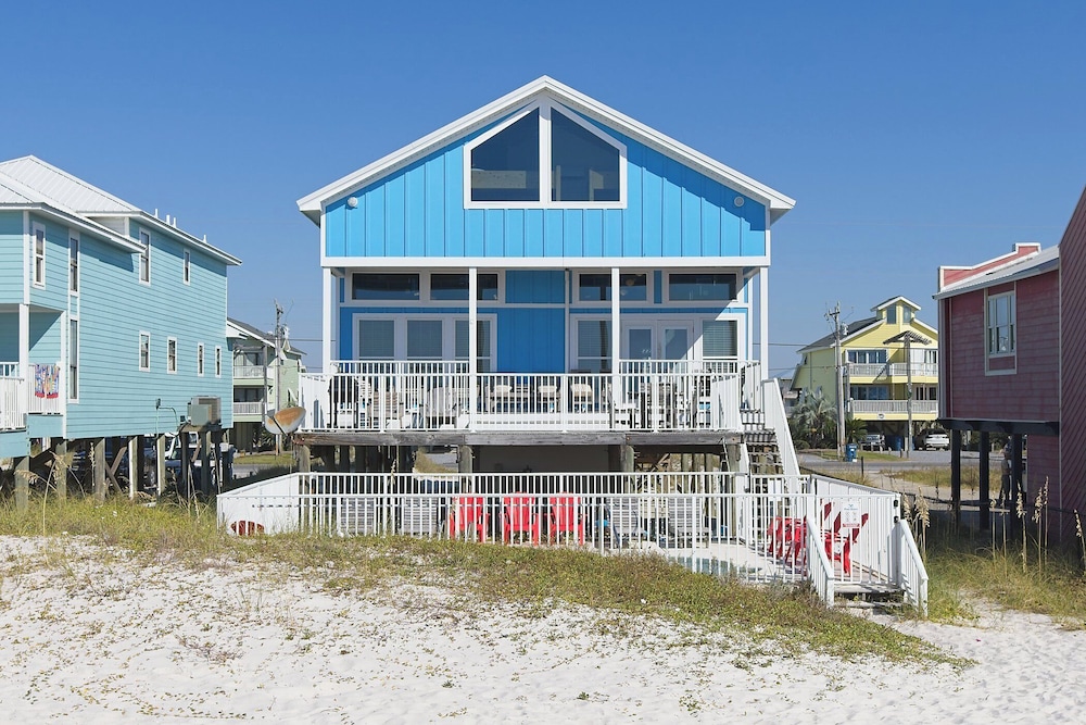 Triple Seas by Southern Vacation Rentals — 4-Star Luxury Hotel in Gulf Shores, United States
