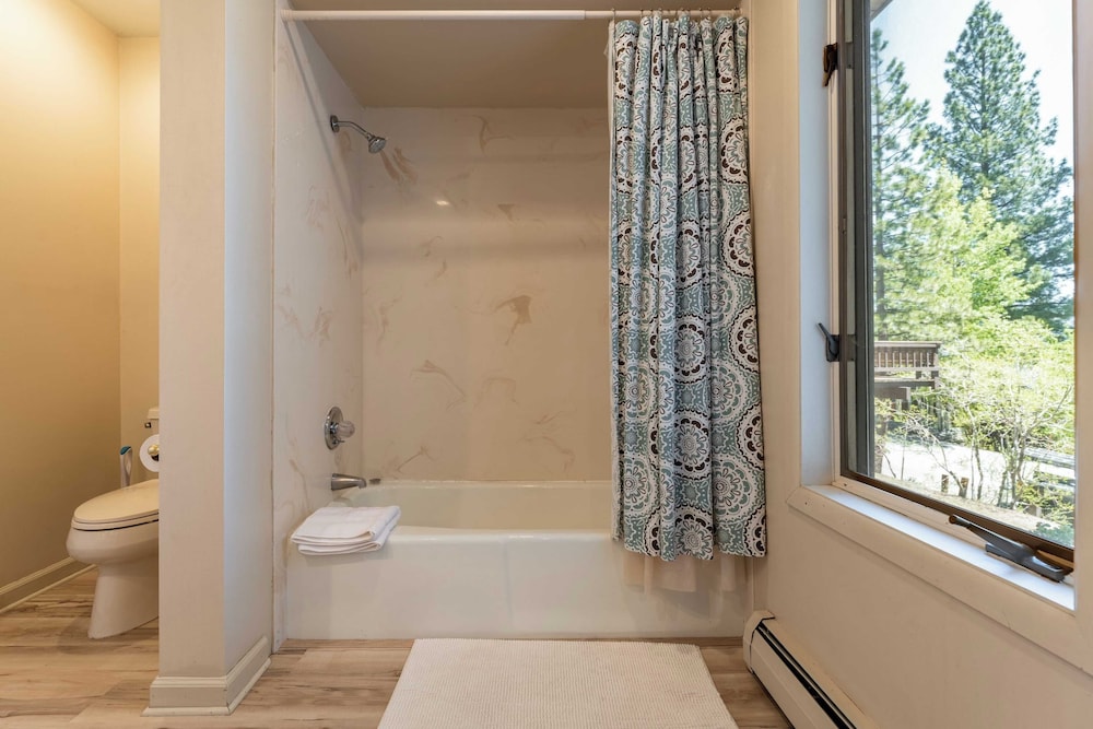 Lakeview Getaway - photo 25