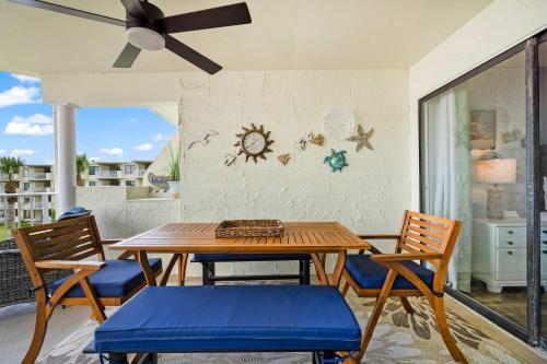 Stunning Ocean Views Huge Patio Heated Pool and Amenities in Saint Augustine, United States