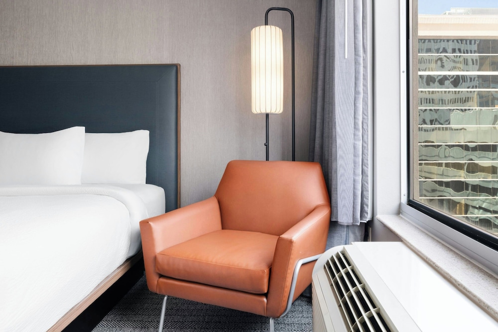 Courtyard by Marriott Charlotte City Center - photo 51