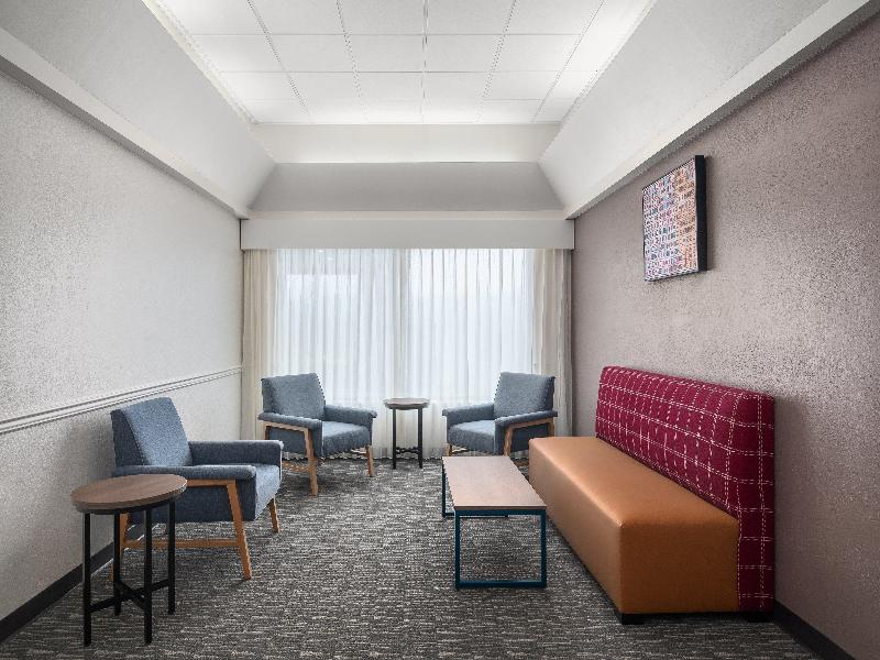 Garner Hotel Wytheville East by IHG - photo 13
