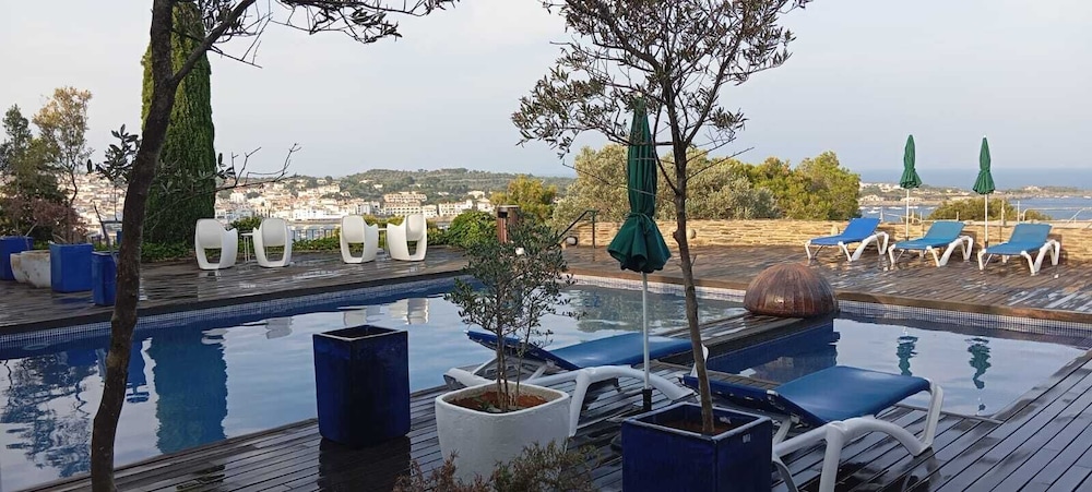 Hotel Rec de Palau - carbon neutral hotel in Cadaques