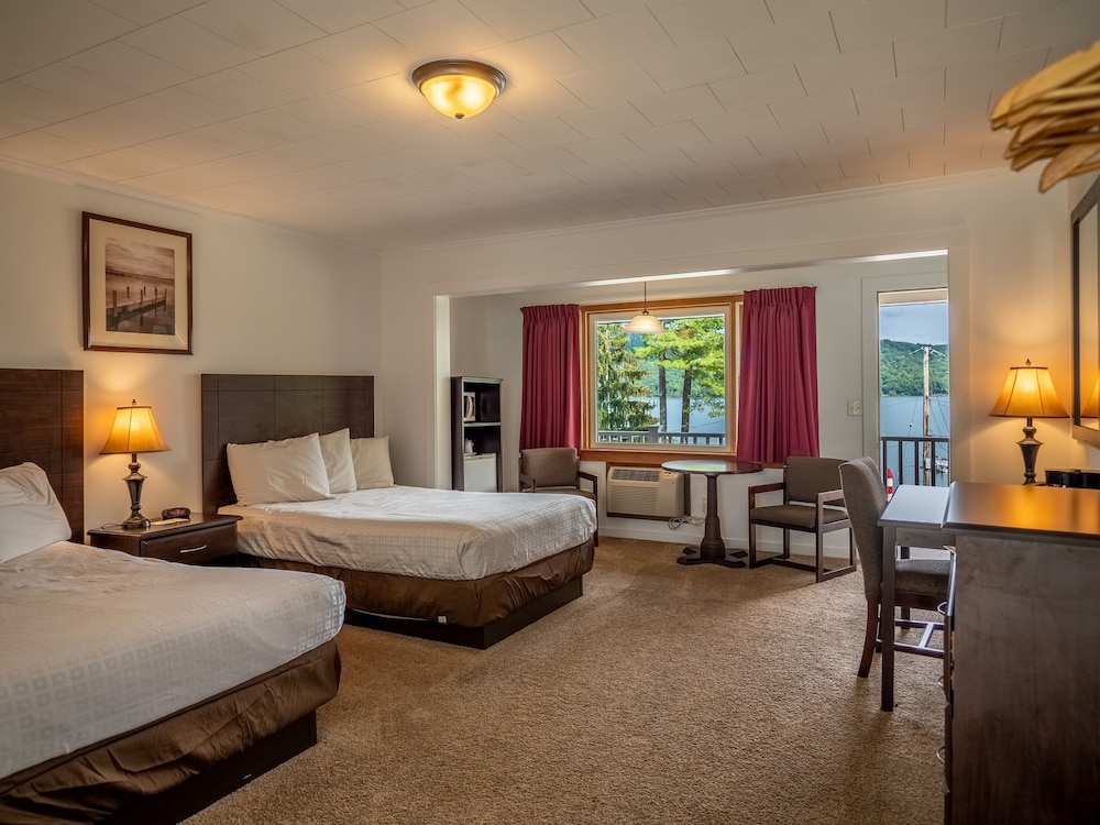 Lake 'N Pines Motel - photo 7