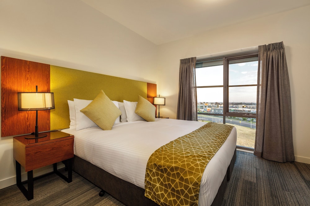 Quest Melbourne Airport — 4-Star Luxury Hotel in Melbourne, Australia
