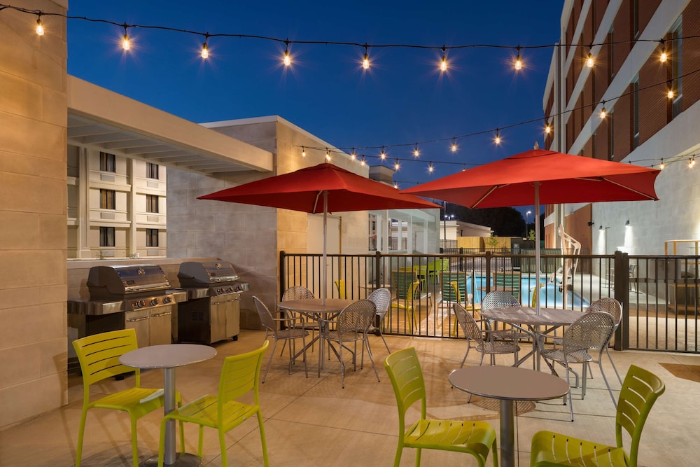 Home2 Suites by Hilton Charlotte Airport - photo 31