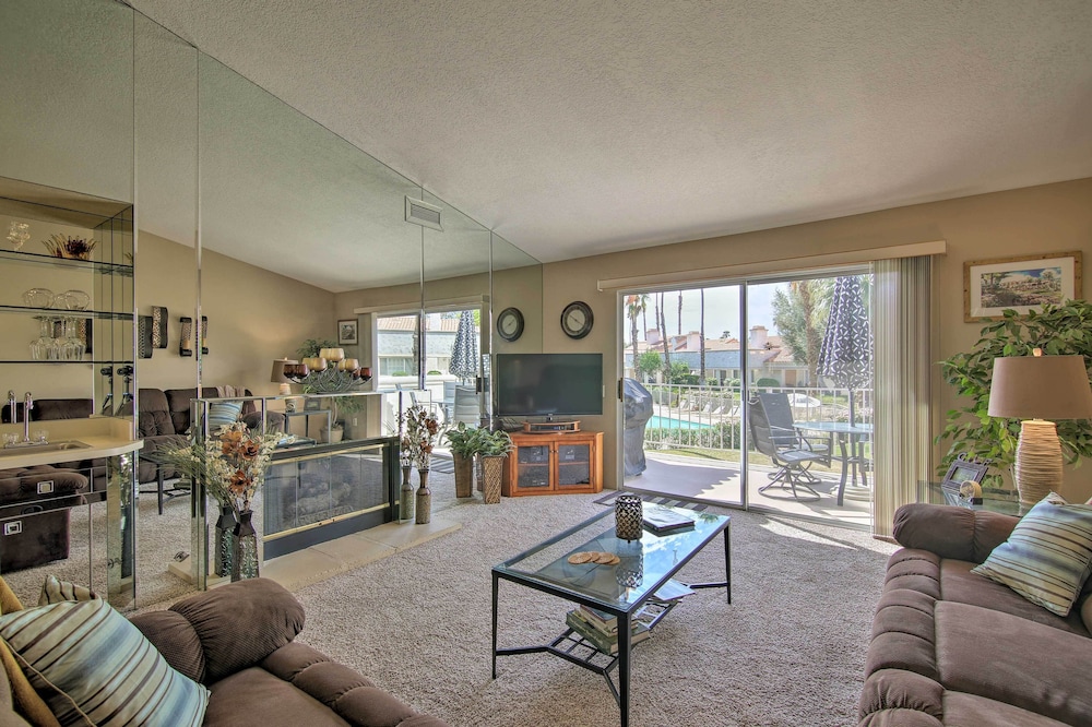 Palm Desert Resort Villa w Deck & Pool View - photo 6