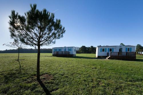 Domaine du Bel Air in Bar-Sur-Seine, France