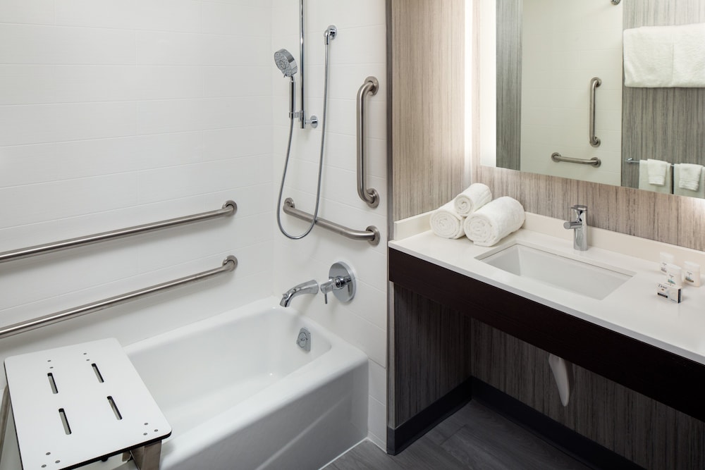 Holiday Inn Express Washington DC Downtown by IHG - photo 19