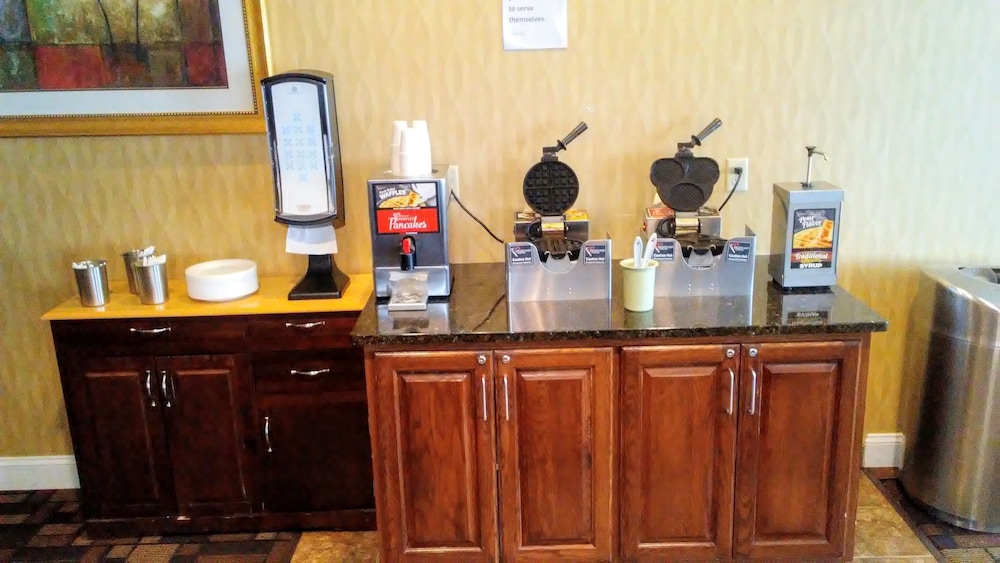 Spark by Hilton Glendive - photo 27