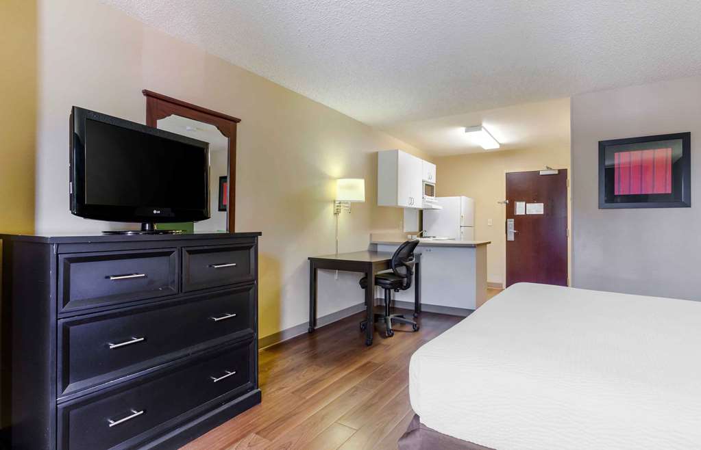 Extended Stay America Suites Phoenix Airport - photo 17