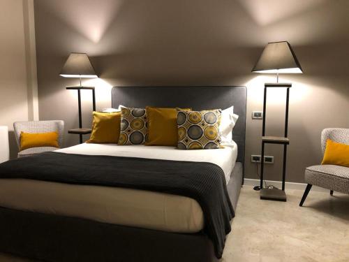 Laus Via Sparano App.2 Lux & Design New — 4-Star Luxury Hotel in Bari, Italy