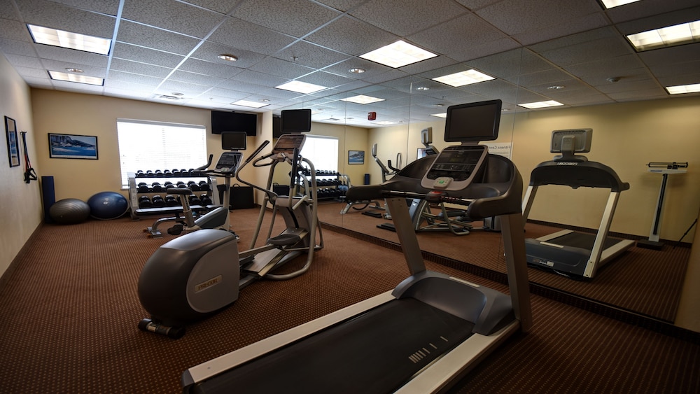 Holiday Inn Express & Suites Del Rio by IHG - photo 43