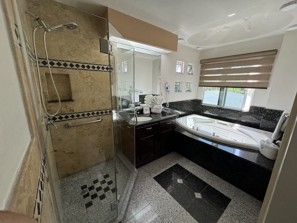 Bathroom shower
