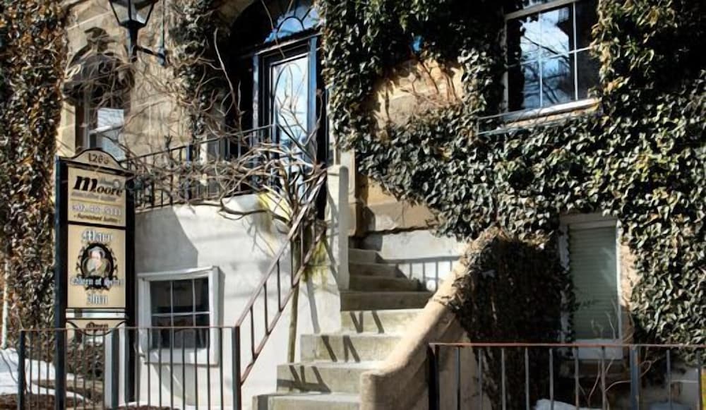 Mary Queen of Scots Inn in Halifax, Canada